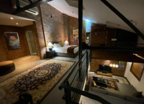 Luxury Loft Style Living , De Waterkant, Capetown